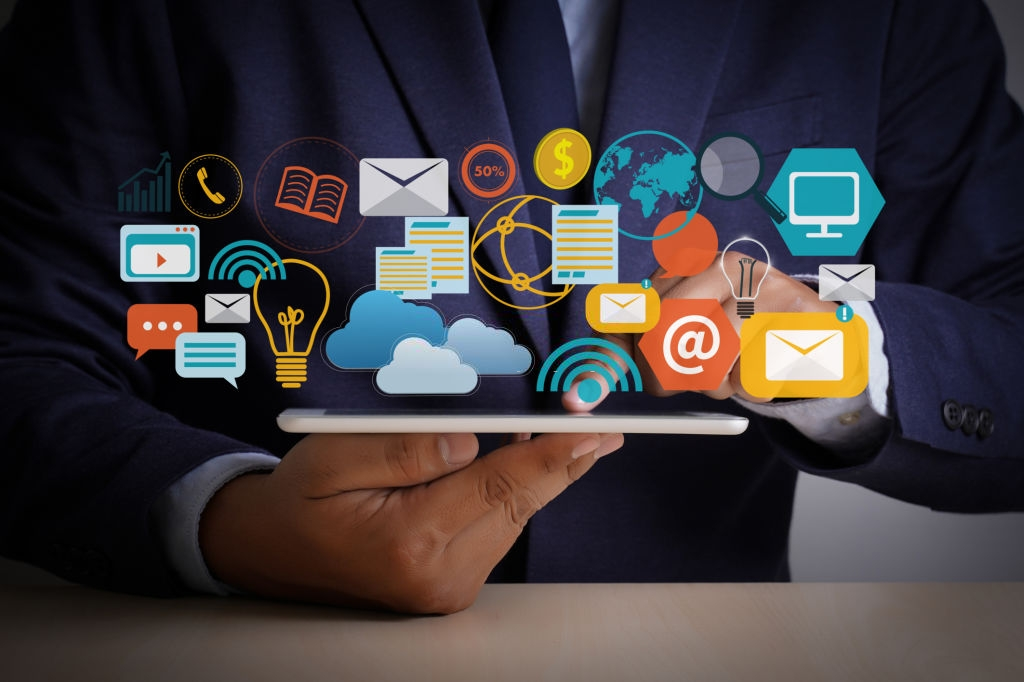 SMS/Email/WhatsApp marketing visuals